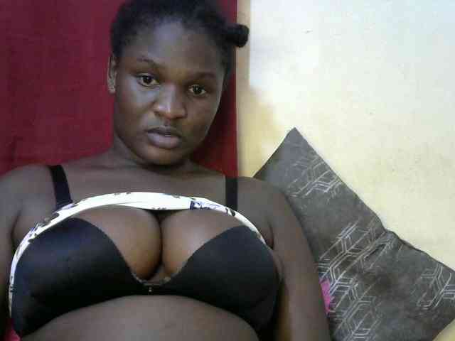 Ebonylilly254 webcam