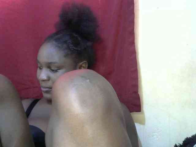 Ebonylilly254 webcam