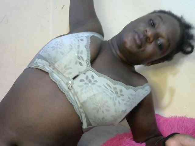 Ebonylilly254 webcam