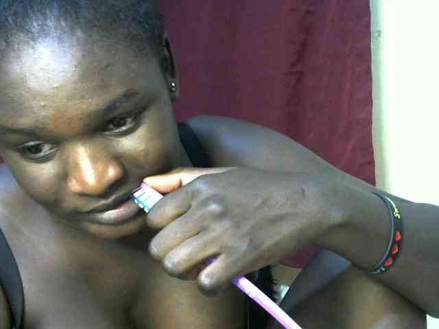 Ebonylilly254 webcam