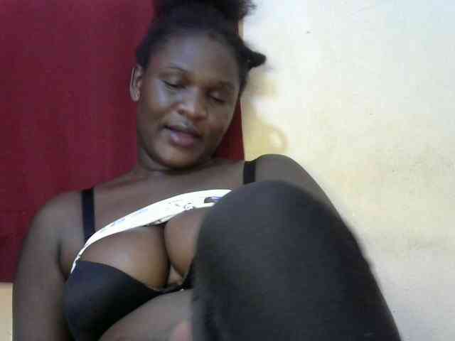Ebonylilly254 webcam