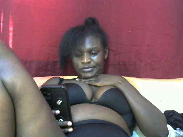 Ebonylilly254 webcam