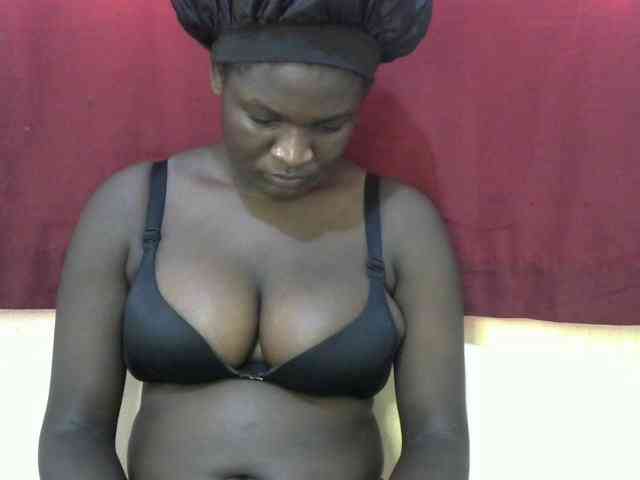 Ebonylilly254 webcam