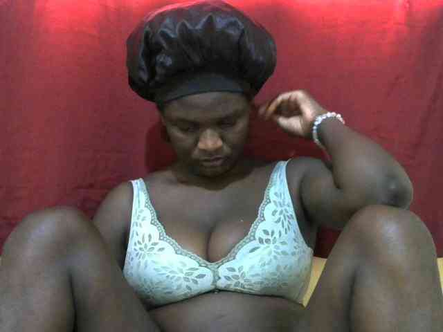 Ebonylilly254 webcam