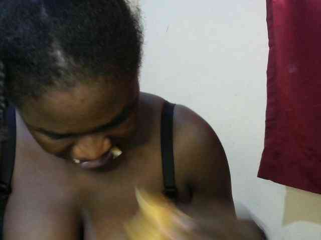 Ebonylilly254 webcam