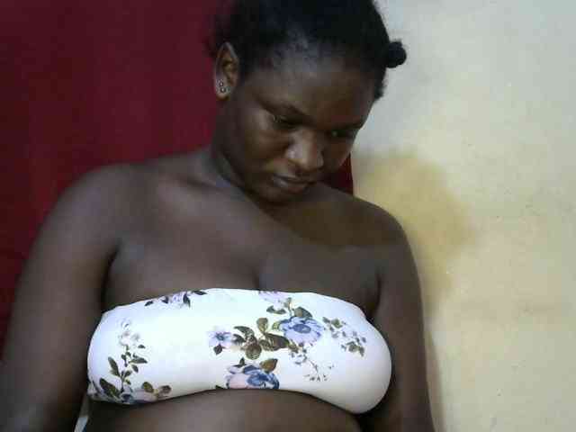 Ebonylilly254 webcam