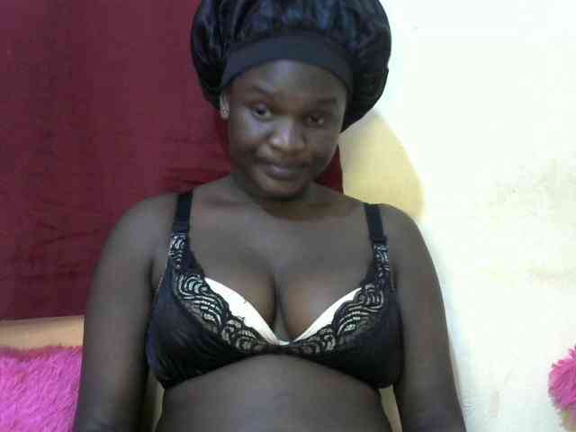 Ebonylilly254 webcam