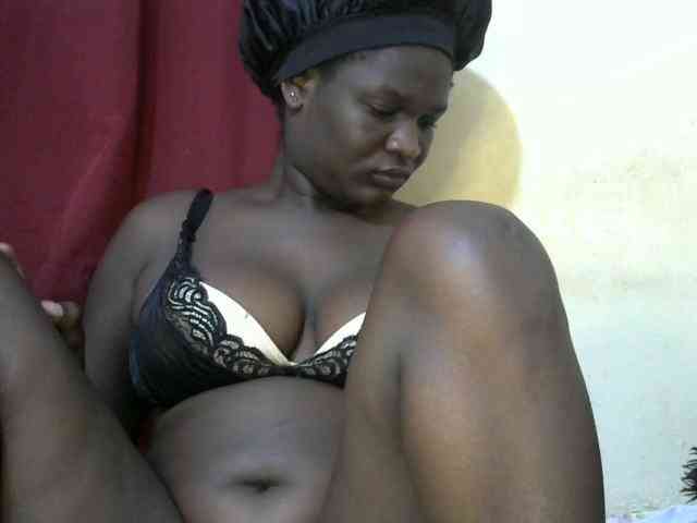 Ebonylilly254 webcam