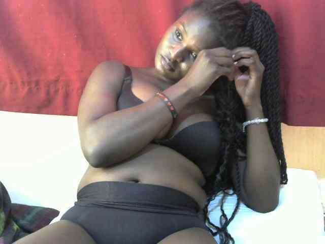 Ebonylilly254 Live Webcam on BongaCams