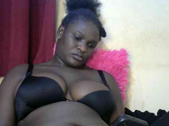 Ebonylilly254 webcam