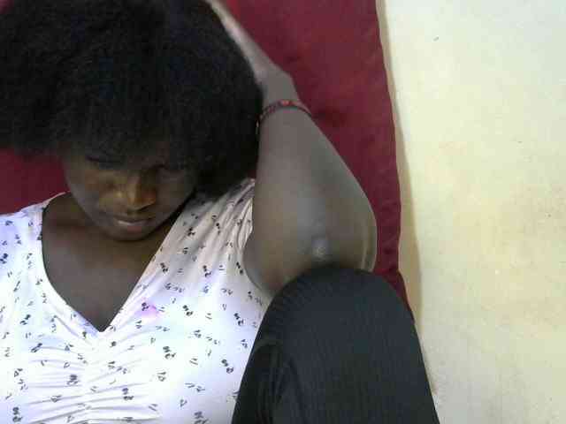 Ebonylilly254 webcam