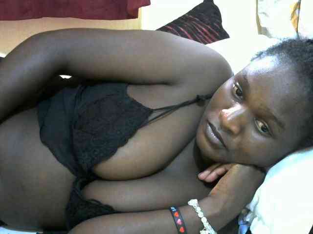 Ebonylilly254 webcam