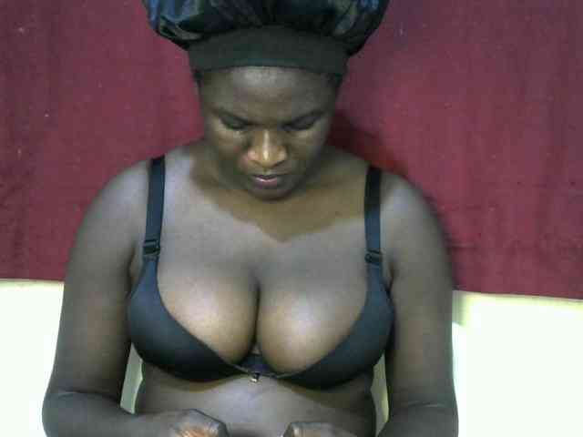 Ebonylilly254 webcam