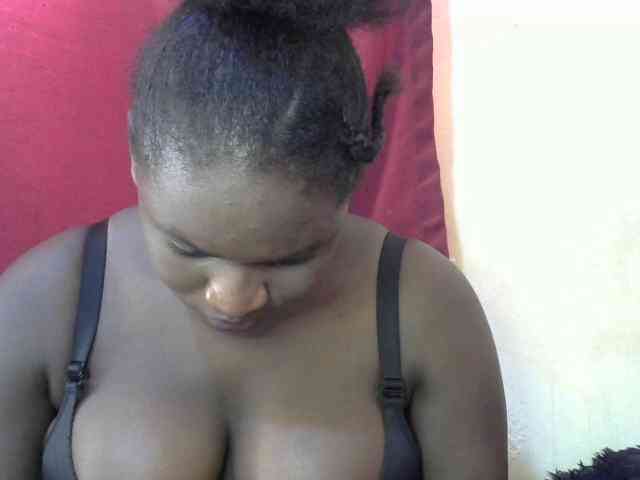 Ebonylilly254 webcam