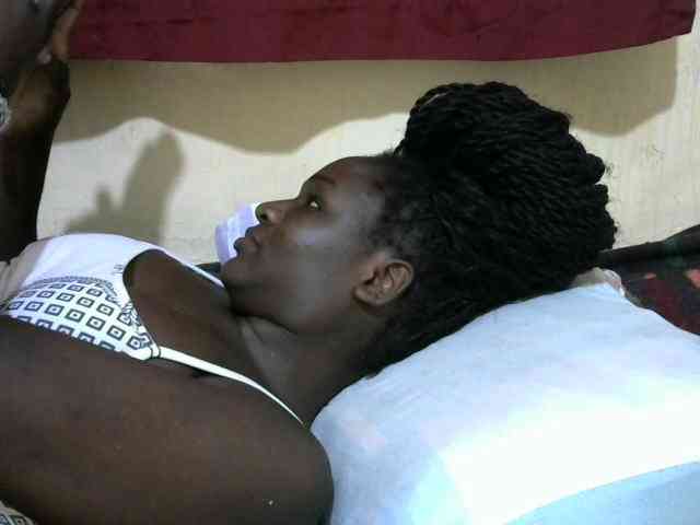 Ebonylilly254 webcam
