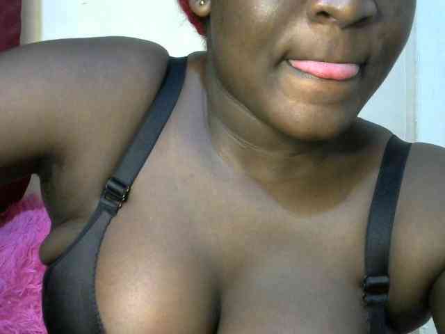 Ebonylilly254 webcam