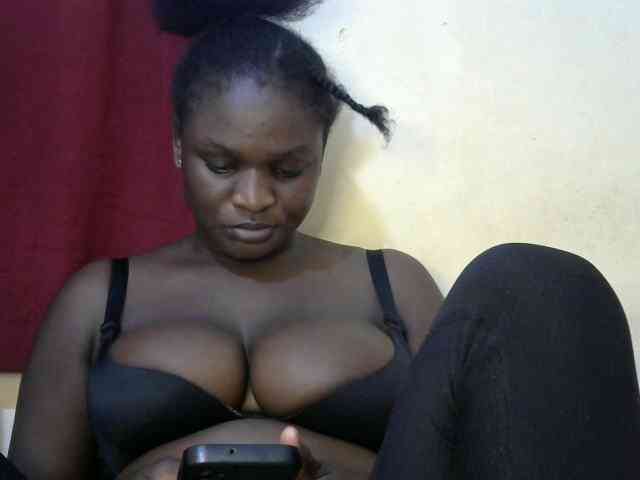 Ebonylilly254 webcam