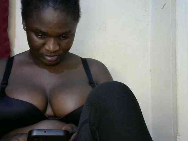 Ebonylilly254 webcam
