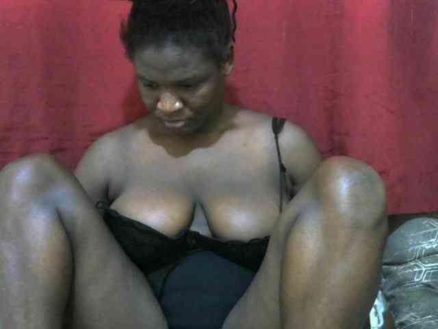 Ebonylilly254 webcam