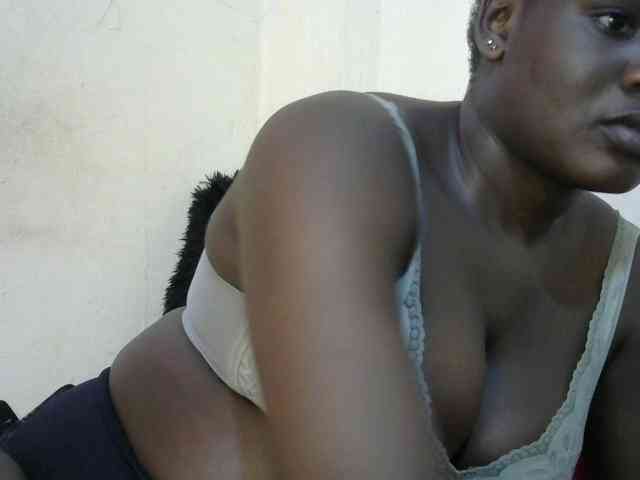 Ebonylilly254 webcam
