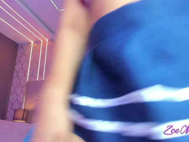 ZoeMontiel webcam