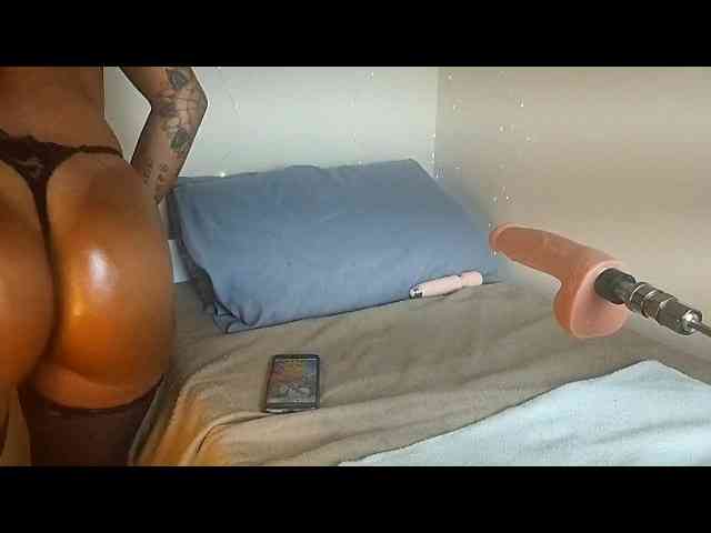 CinnamonGirlBR webcam