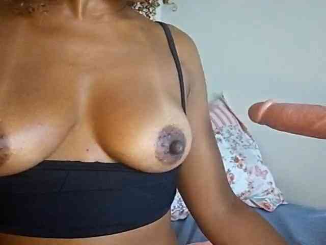 CinnamonGirlBR webcam