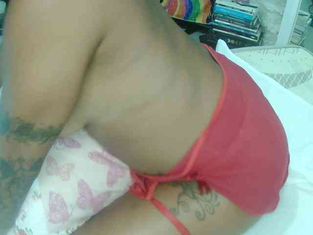 CinnamonGirlBR webcam