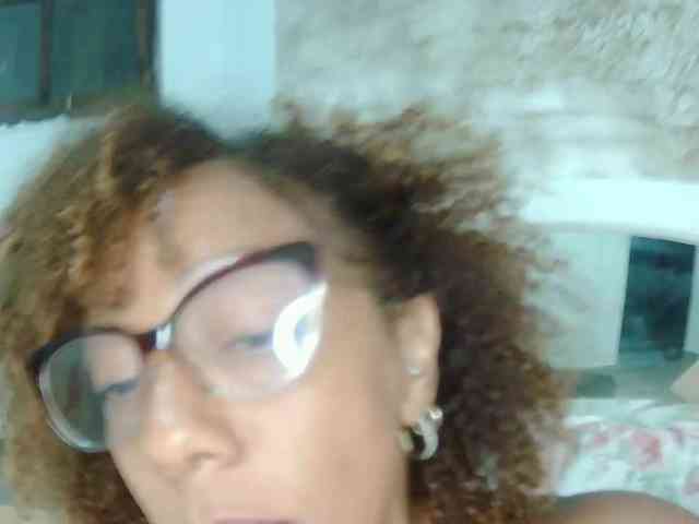 CinnamonGirlBR webcam