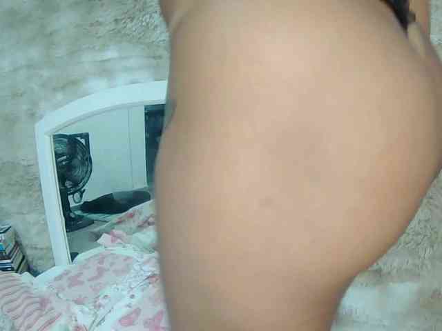 CinnamonGirlBR webcam