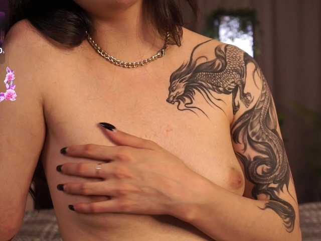  Morena-Dolcce chat room