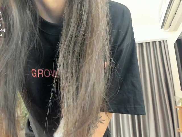 Morena-Dolcce's BongaCams show and profile