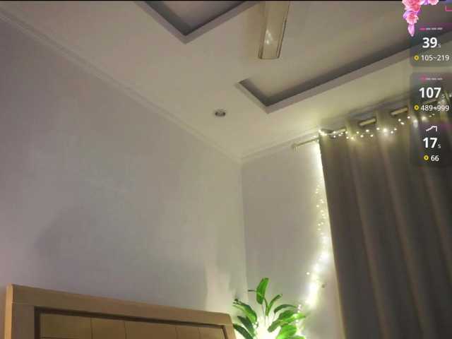  Morena-Dolcce chat room