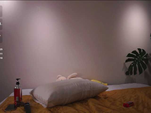 Morena-Dolcce's BongaCams show and profile