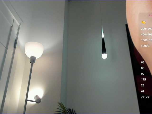 Morena-Dolcce's BongaCams show and profile