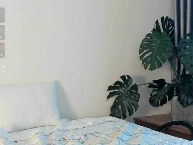 Morena-Dolcce's BongaCams show and profile