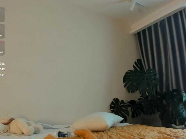 Morena-Dolcce's BongaCams show and profile