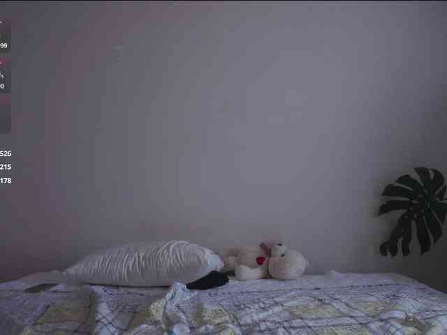 Morena-Dolcce Live Webcam on BongaCams