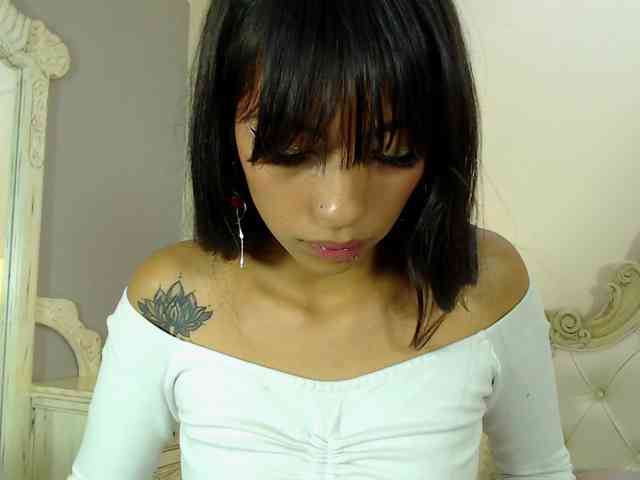 flirt chat room AmyBlackwood