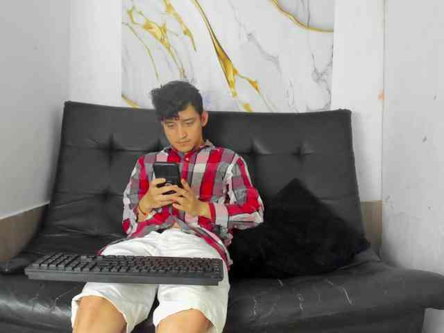 lusty-gaze lusty-gaze