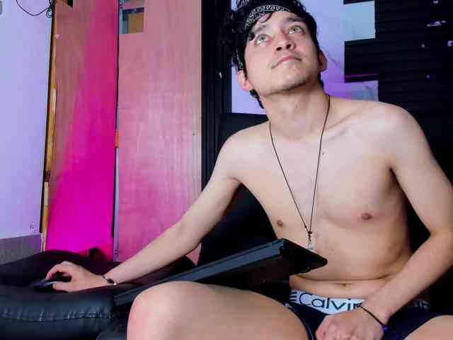 lusty-gaze lusty-gaze