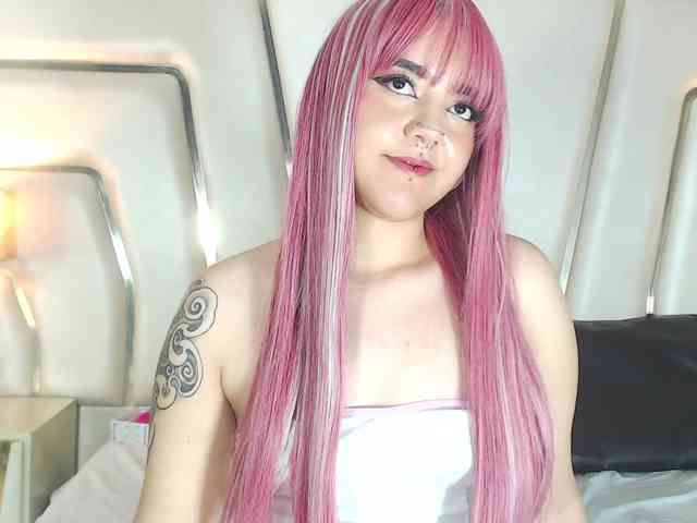 EmmaPonce webcam