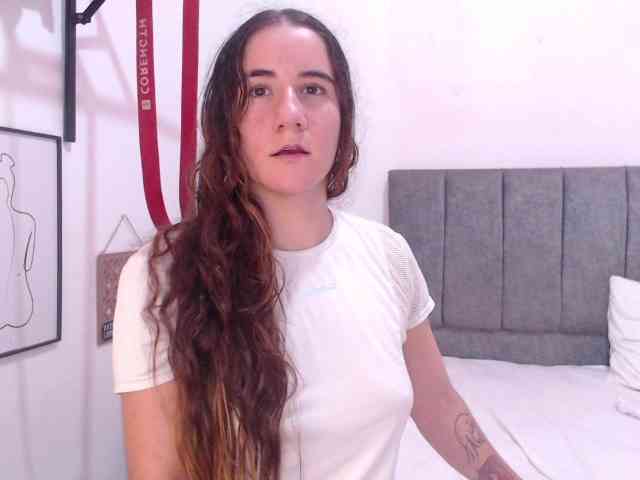 SophieWils webcam