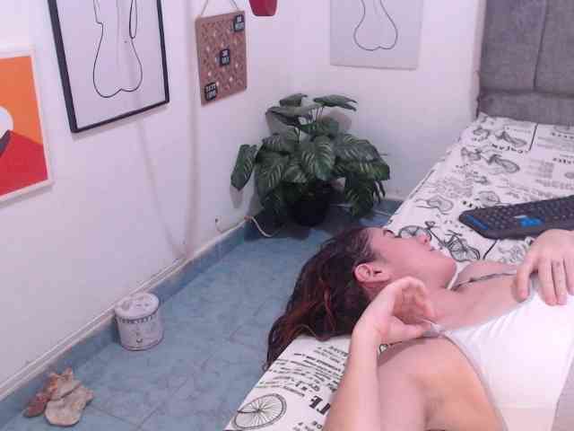 SophieWils webcam