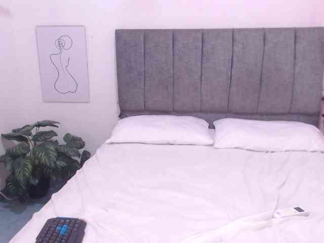 SophieWils webcam