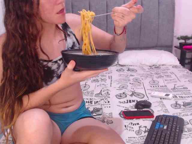 SophieWils webcam