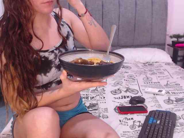 SophieWils webcam
