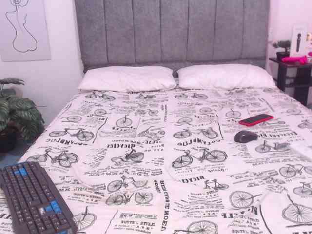 SophieWils webcam