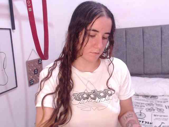 SophieWils webcam