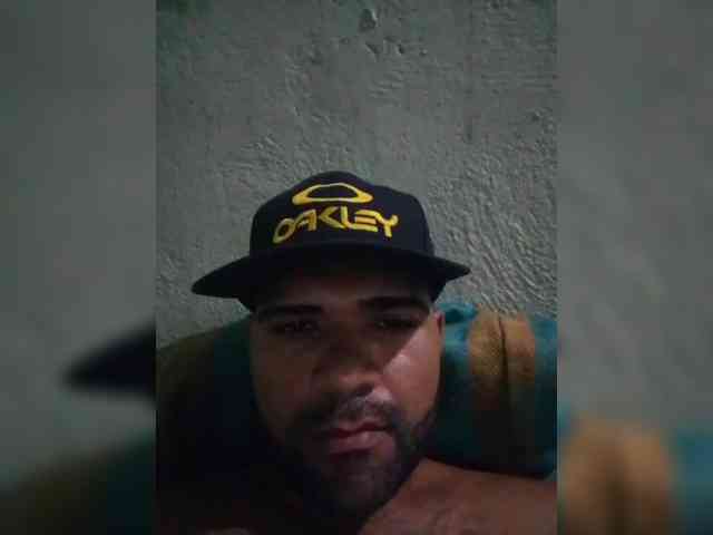 morenogym31 Live Webcam on BongaCams